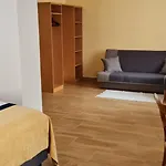 艾丽卡旅馆 3*